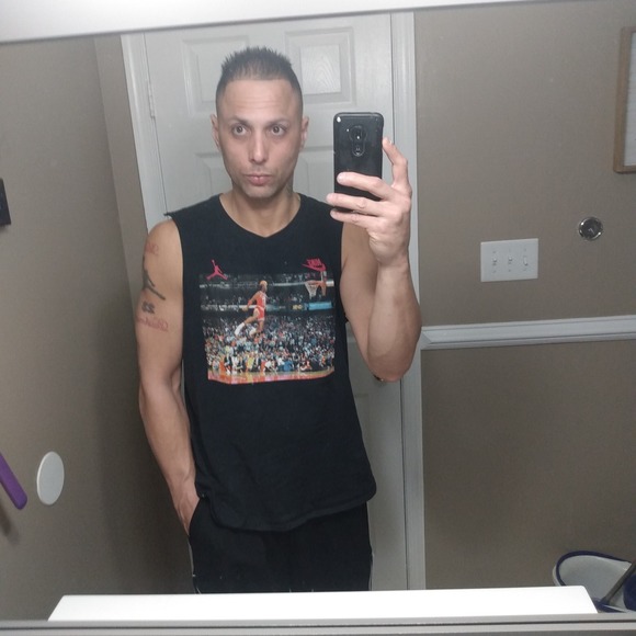 Meet your Posher, David - Picture 1 of 1